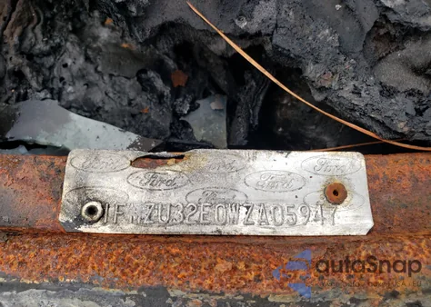 1998 Ford Explorer from USA, damaged, VIN 1FMZU32E0WZA05947